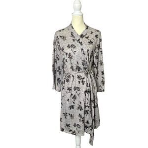 Tahari Gray & Black Floral Robe W/ Matching Belt Super Soft Women's Size Large